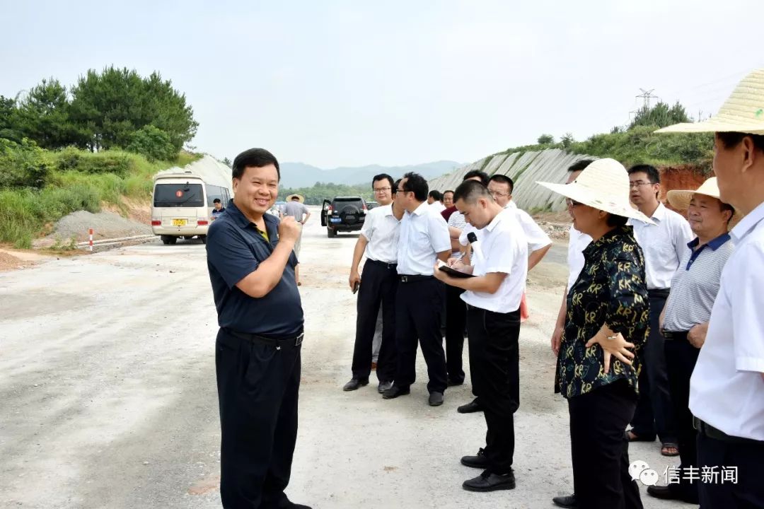 蓉花山镇最新领导团队，引领未来，铸就辉煌